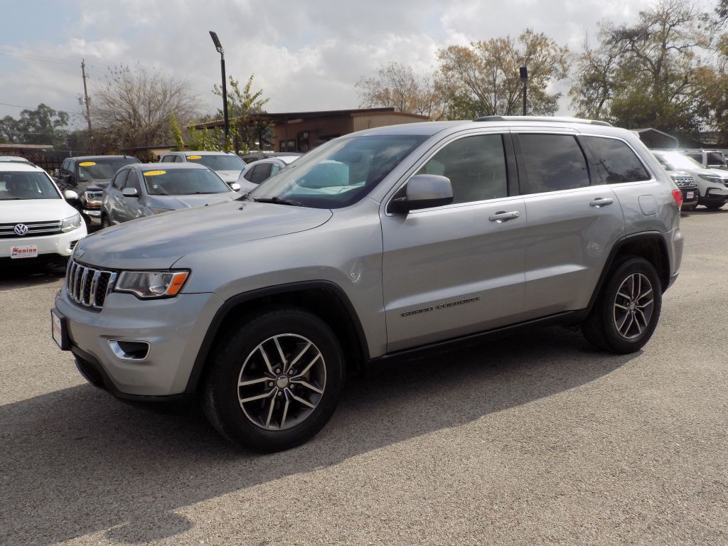 2018 Jeep Grand Cherokee Image 2