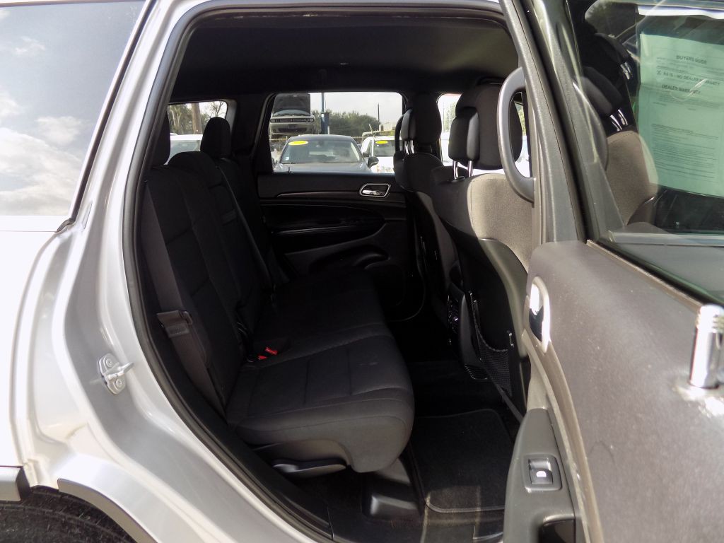 2018 Jeep Grand Cherokee Image 16