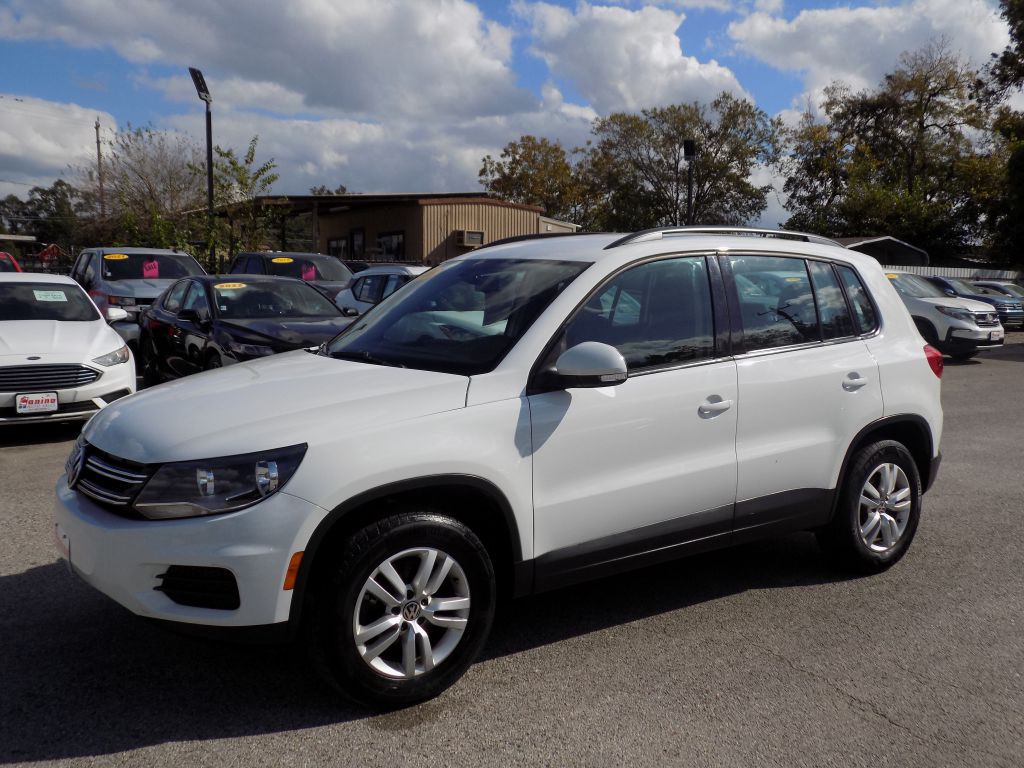 2016 Volkswagen Tiguan Image 2