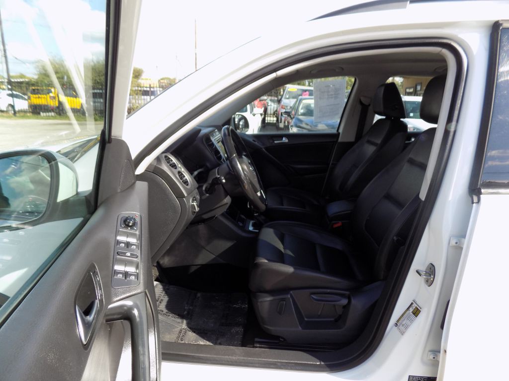 2016 Volkswagen Tiguan Image 13