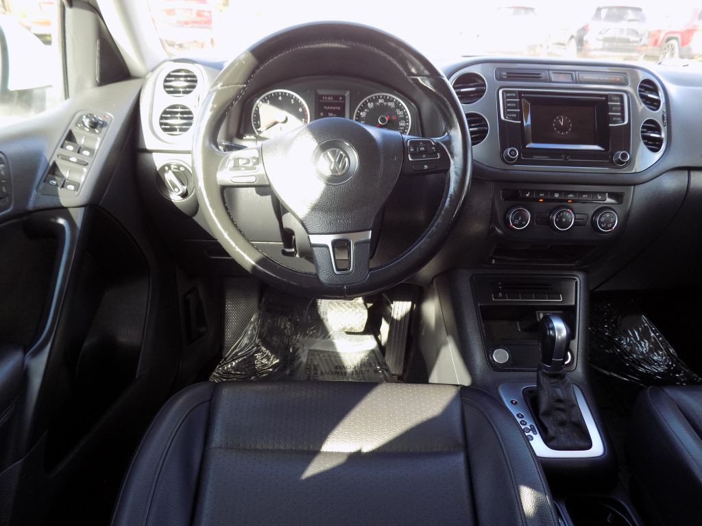 2016 Volkswagen Tiguan Image 22