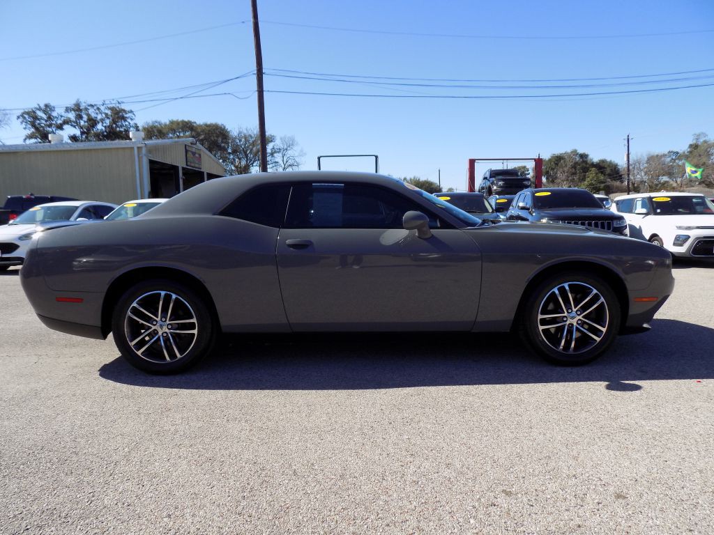 2019 Dodge Challenger Image 7