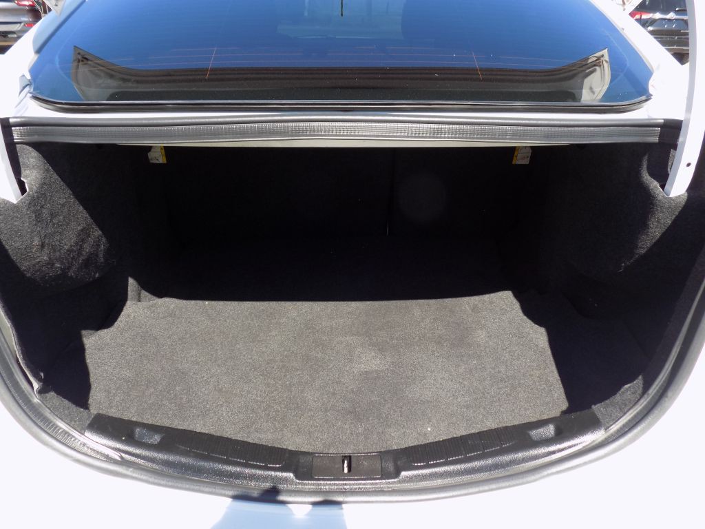 2017 Ford Fusion Image 18