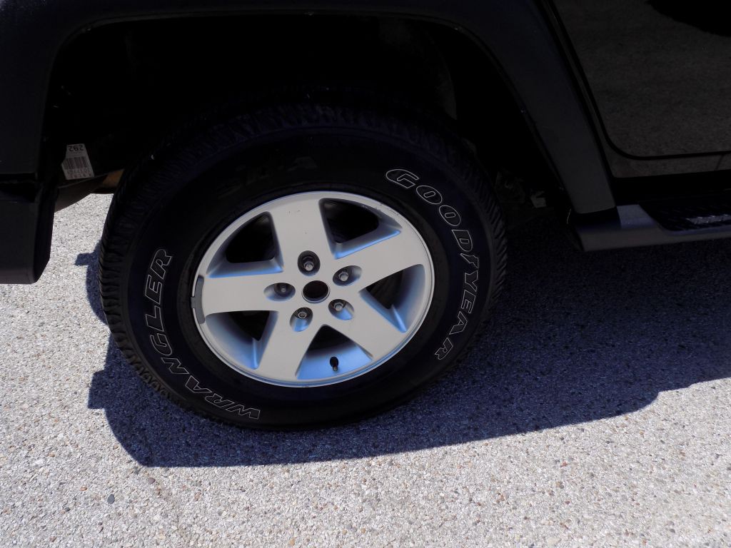 2013 Jeep Wrangler Unlimited Image 24