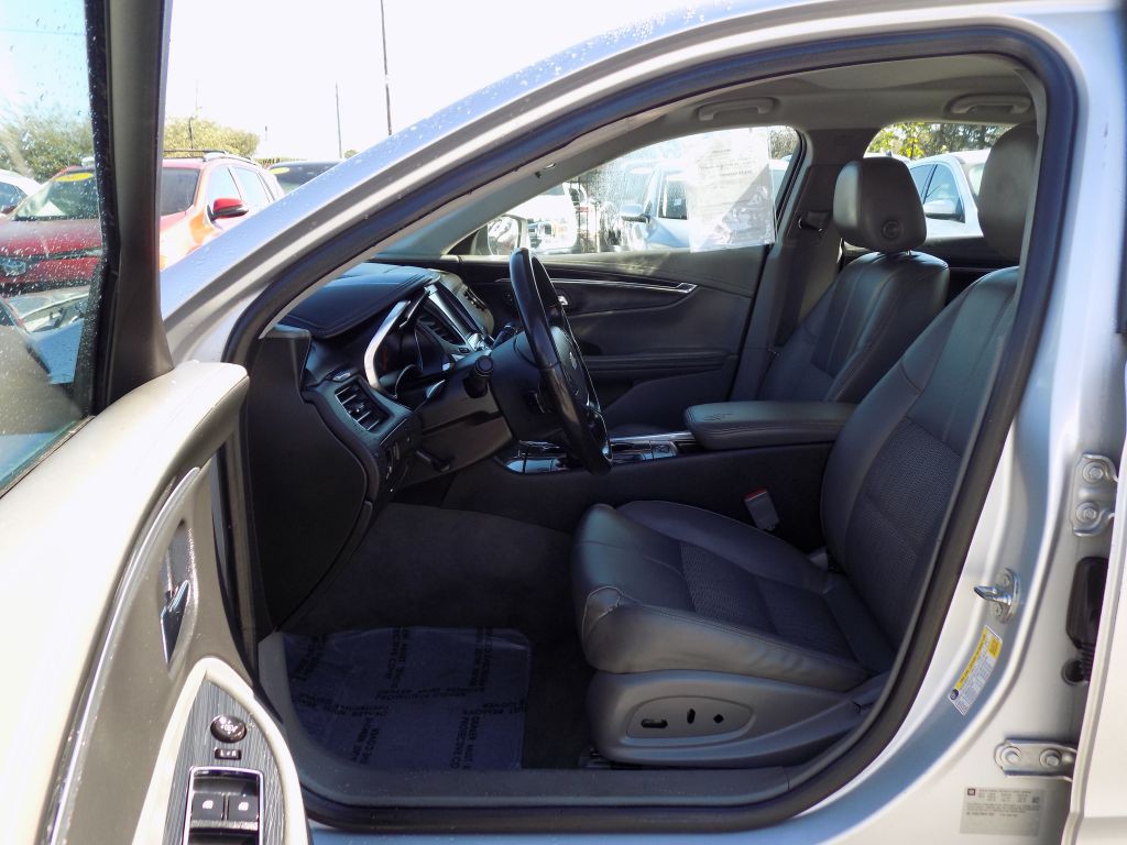 2017 Chevrolet Impala Image 13