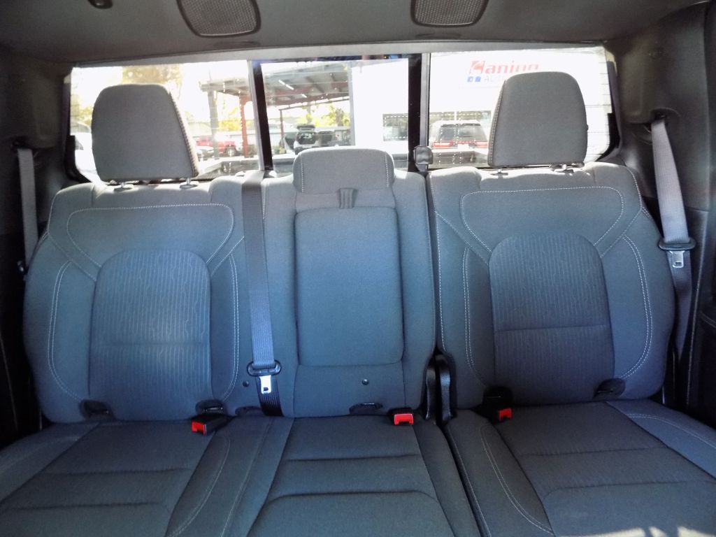 2021 RAM 1500 Image 21