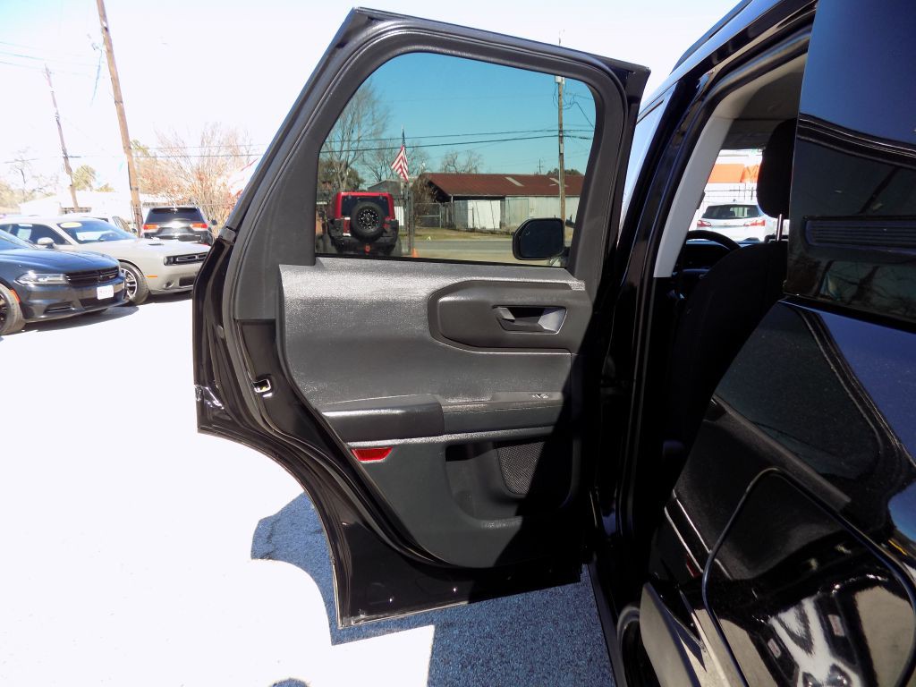 2021 Ford Bronco Image 10