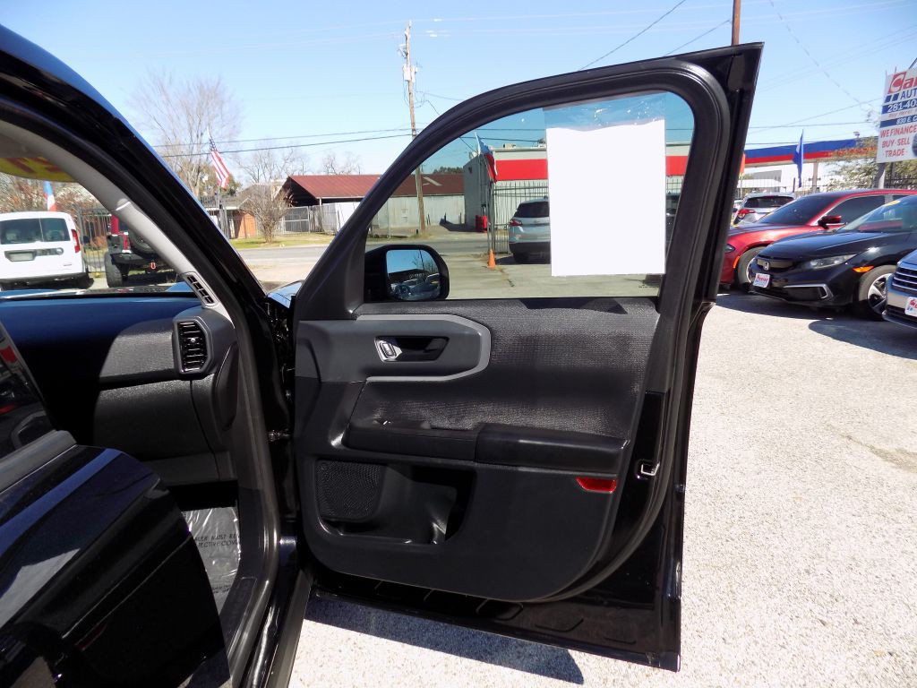 2021 Ford Bronco Image 11