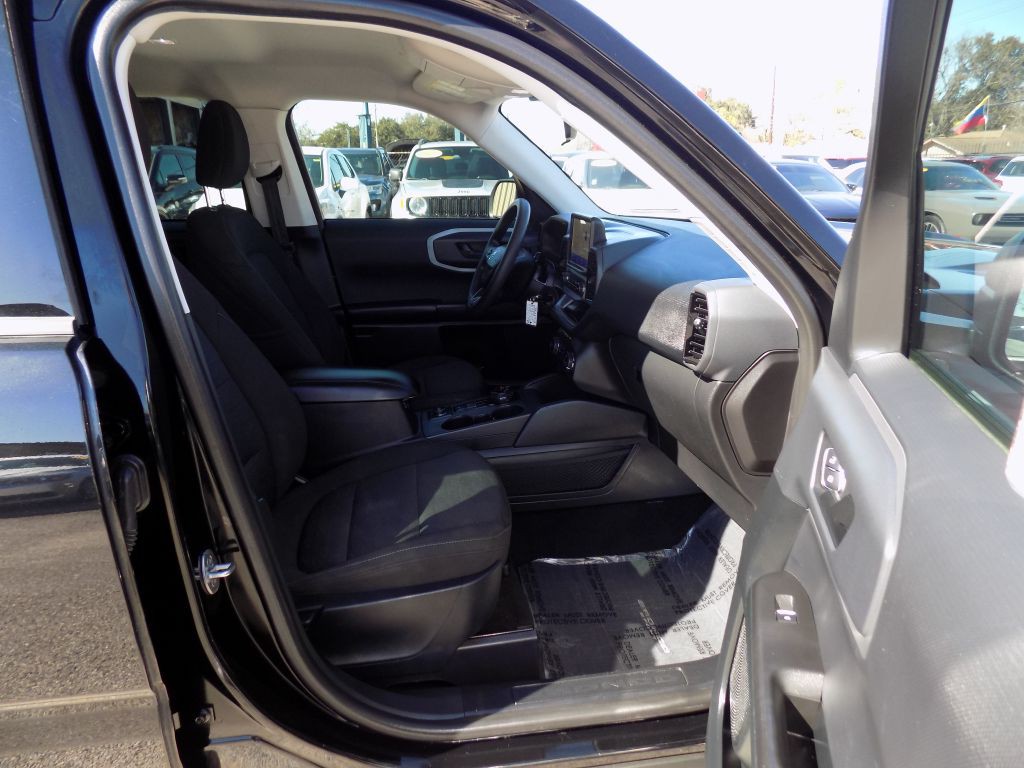 2021 Ford Bronco Image 15