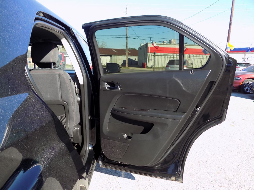 2016 Chevrolet Equinox Image 12