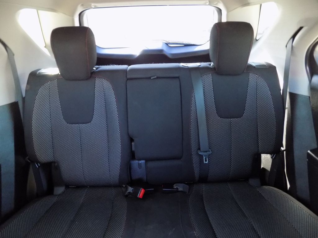 2016 Chevrolet Equinox Image 22