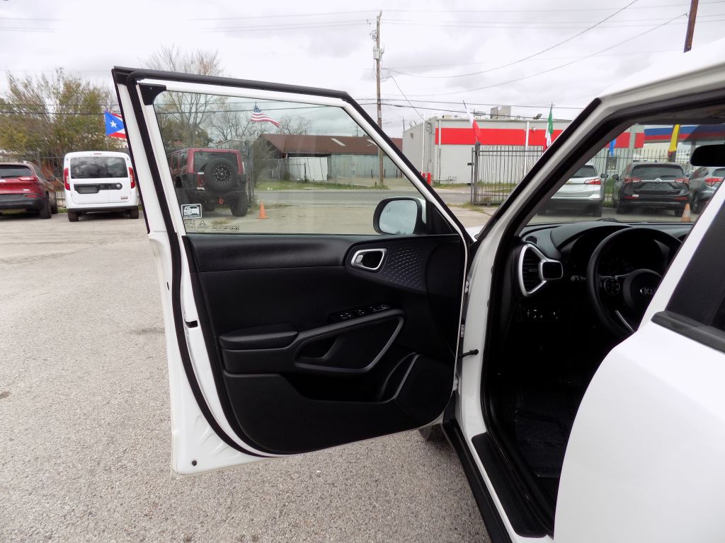 2020 Kia Soul Image 10