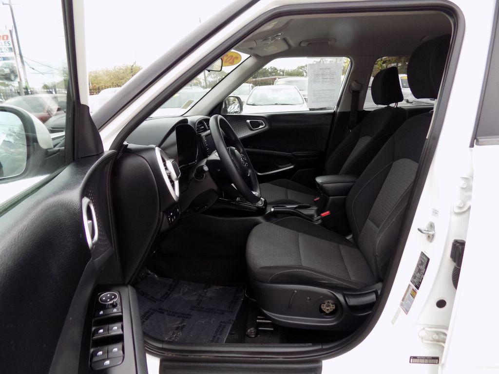 2020 Kia Soul Image 14