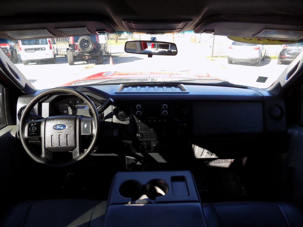 2015 Ford F-250 Image 20