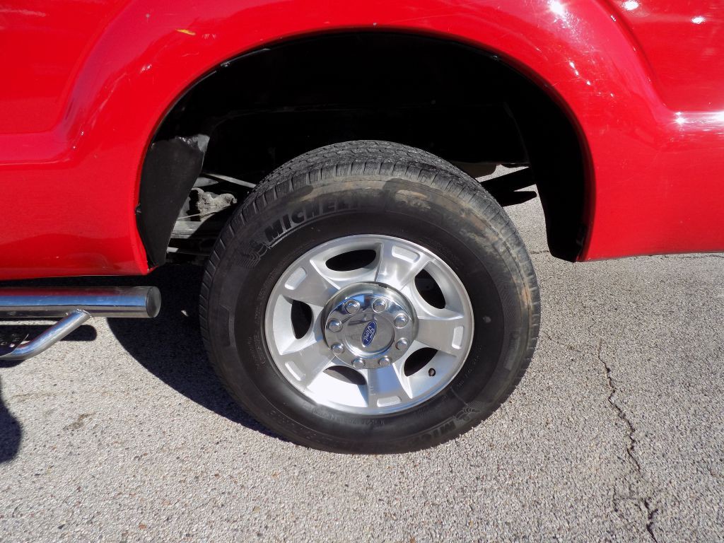 2015 Ford F-250 Image 26