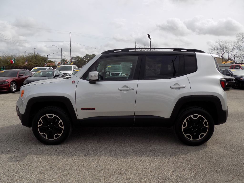 2017 Jeep Renegade Image 3