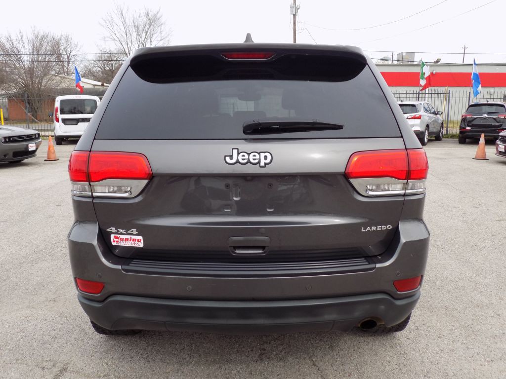 2017 Jeep Grand Cherokee Image 5