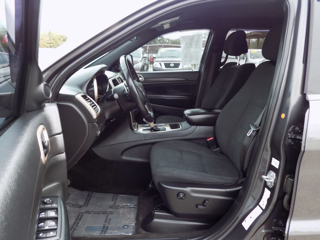 2017 Jeep Grand Cherokee Image 10