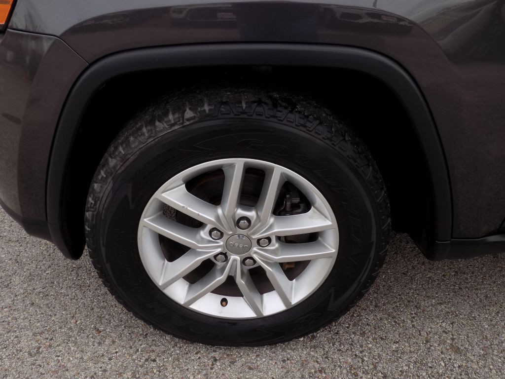 2017 Jeep Grand Cherokee Image 25