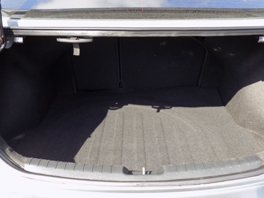 2017 Hyundai Elantra Image 19