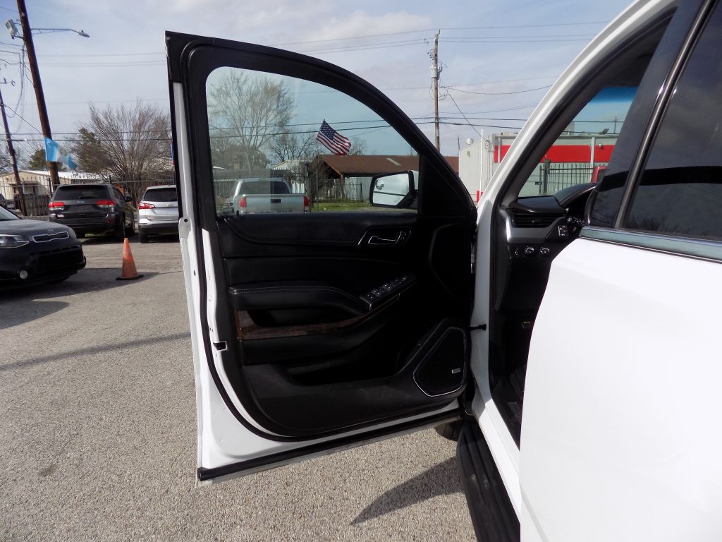 2018 Chevrolet Suburban Image 9