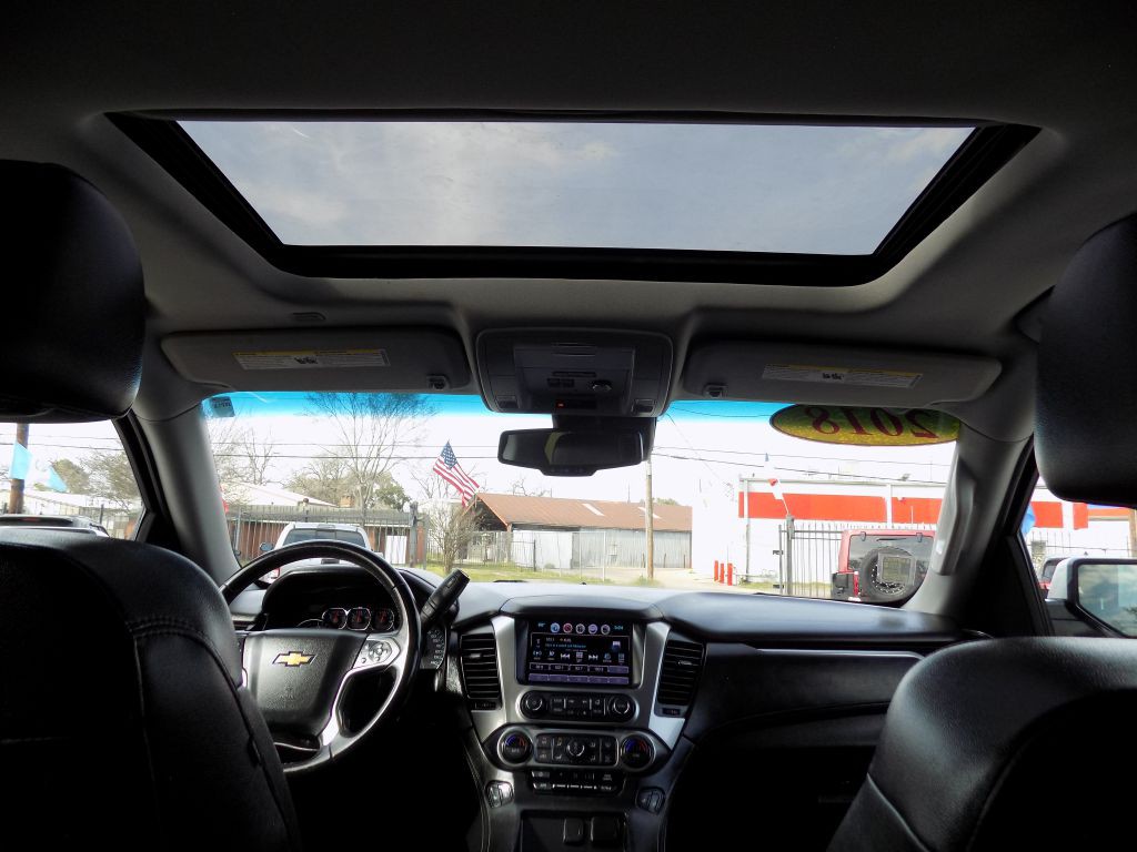 2018 Chevrolet Suburban Image 20