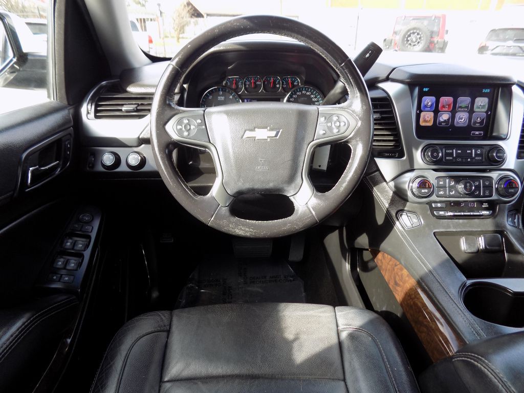 2018 Chevrolet Suburban Image 22