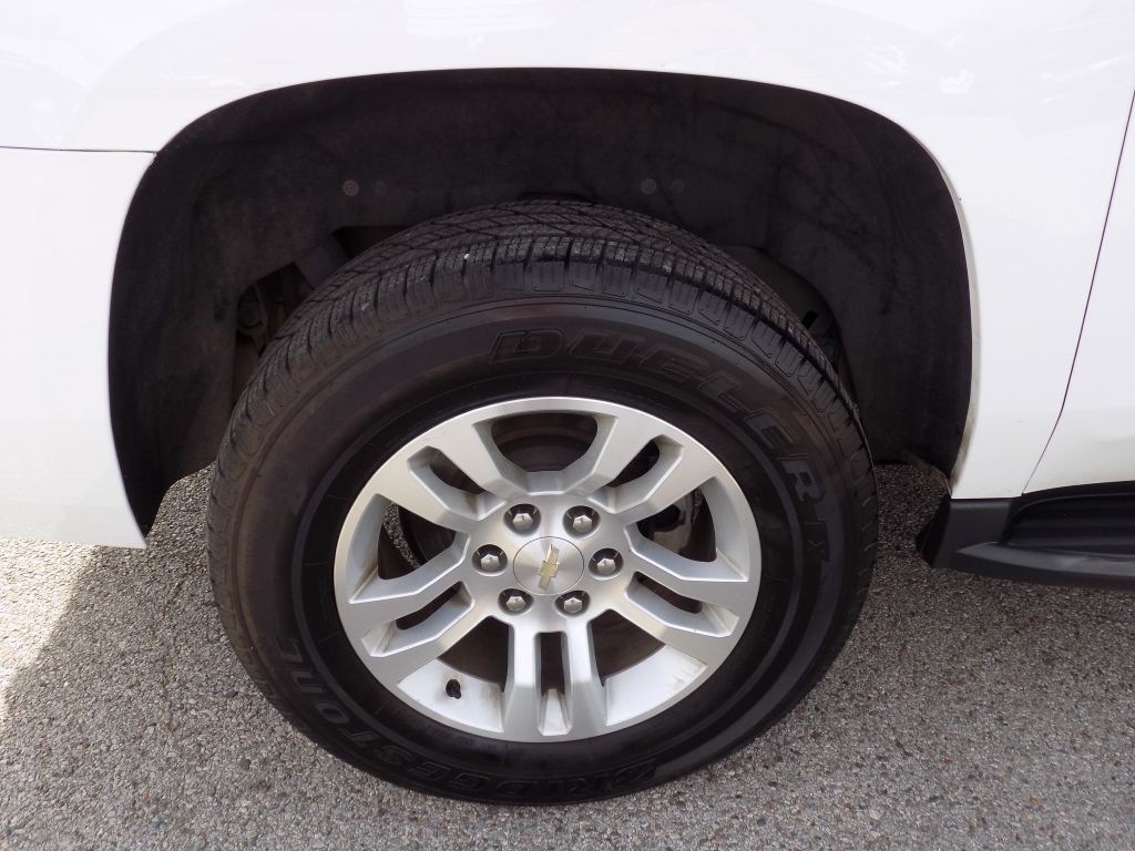 2018 Chevrolet Suburban Image 26