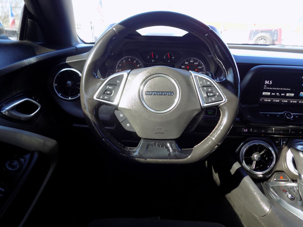 2018 Chevrolet Camaro Image 19