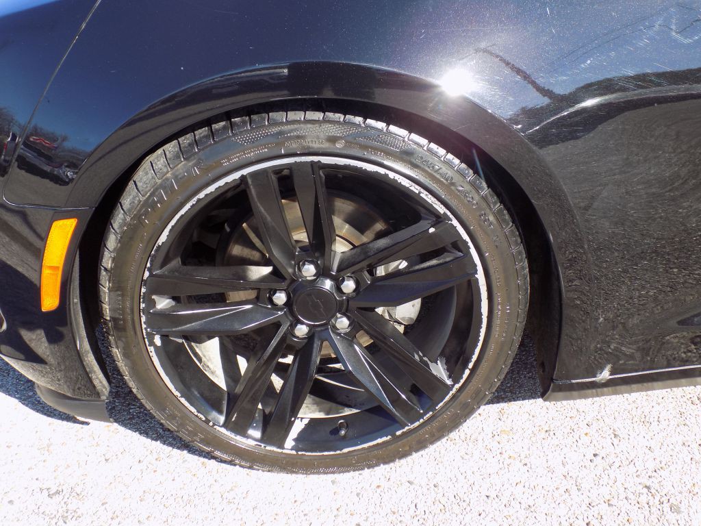 2018 Chevrolet Camaro Image 22