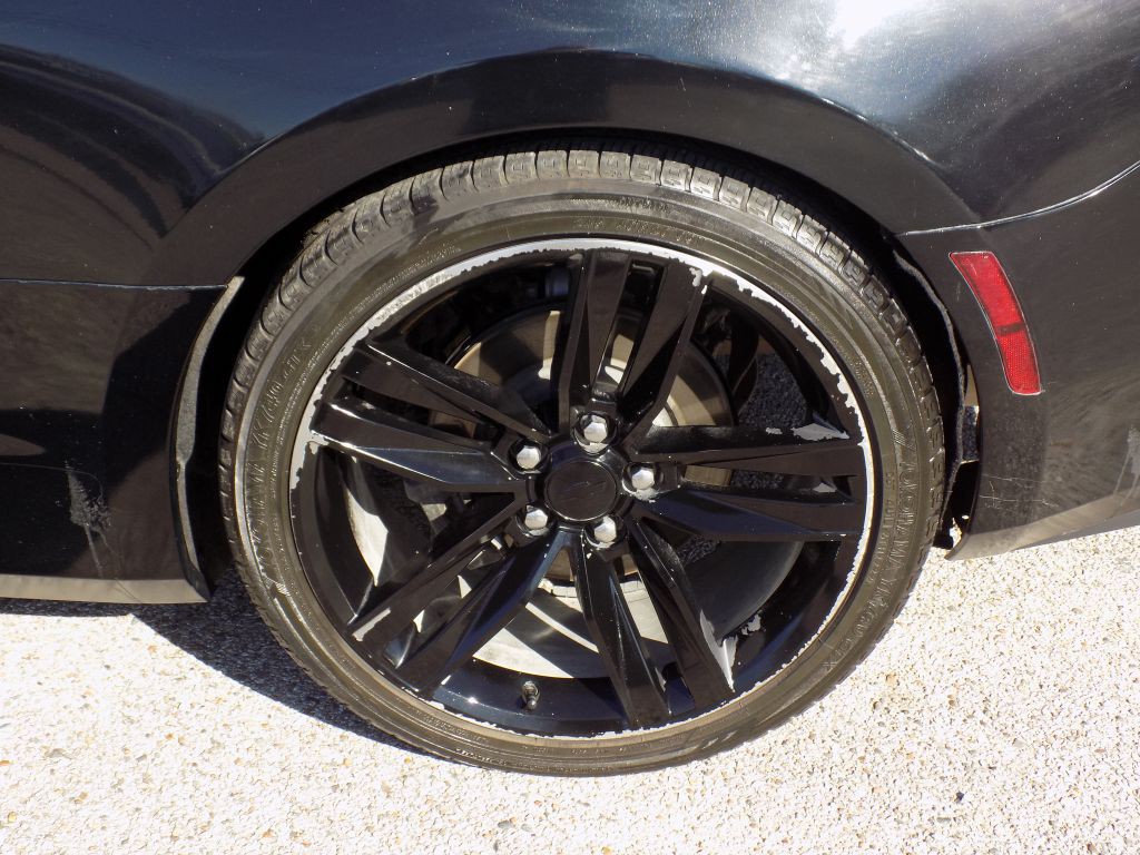 2018 Chevrolet Camaro Image 23