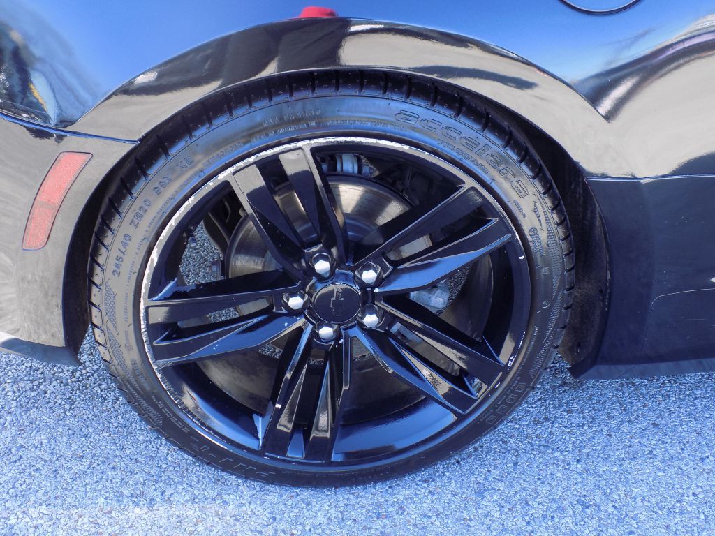 2018 Chevrolet Camaro Image 24