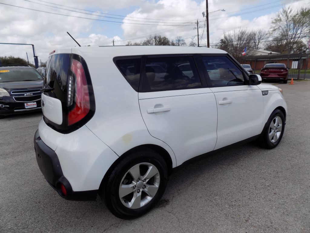 2016 Kia Soul Image 6