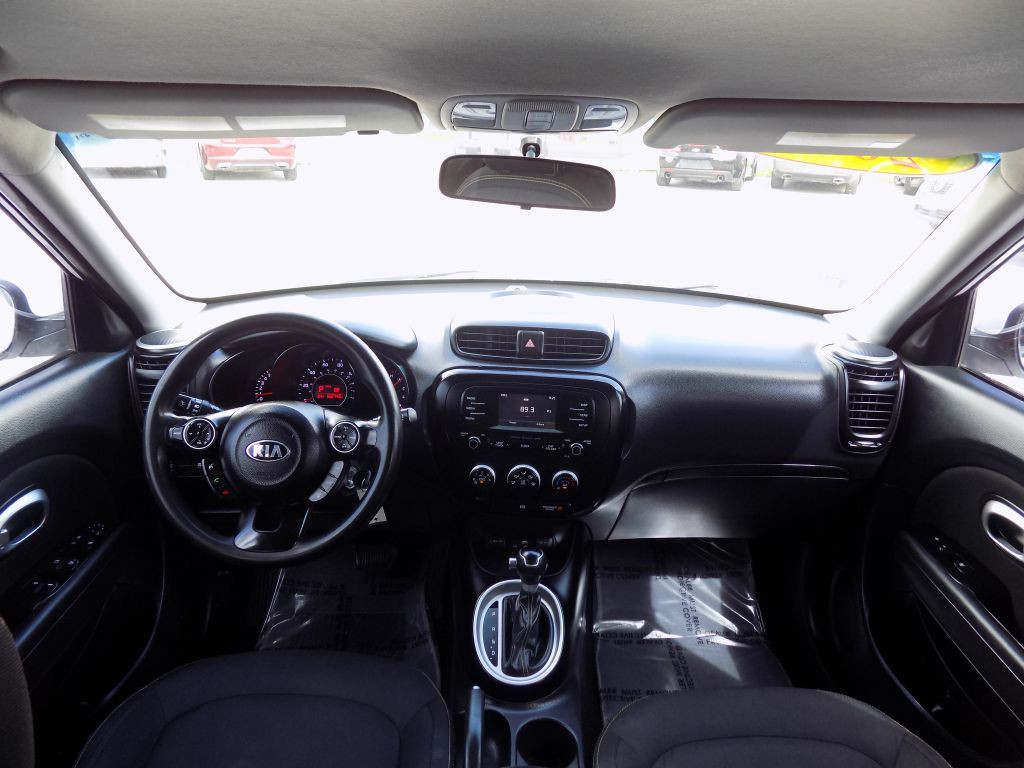 2016 Kia Soul Image 19