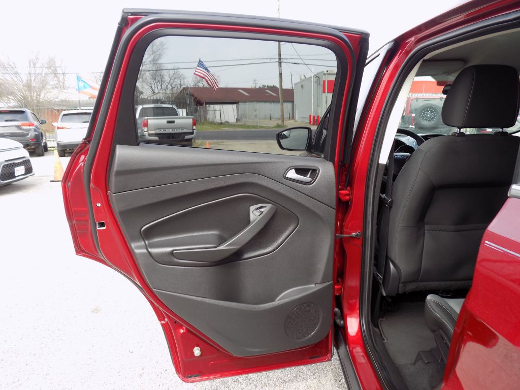 2016 Ford Escape Image 10