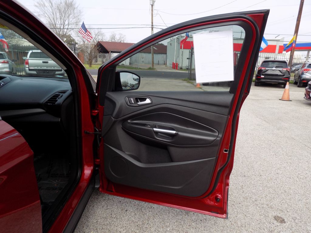 2016 Ford Escape Image 11