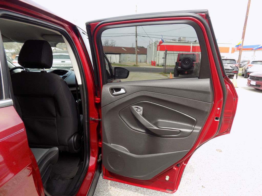 2016 Ford Escape Image 12