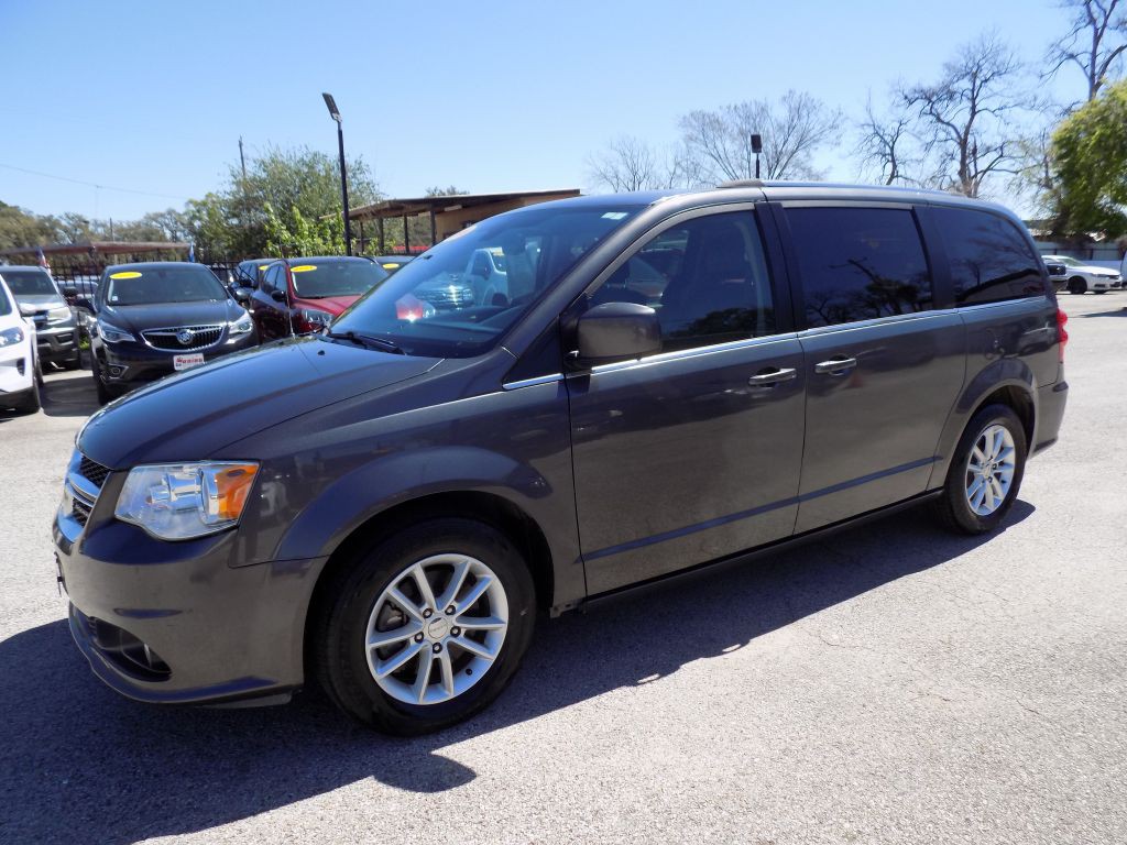 2019 Dodge Grand Caravan Image 2