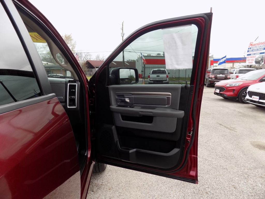 2017 RAM 1500 Image 11