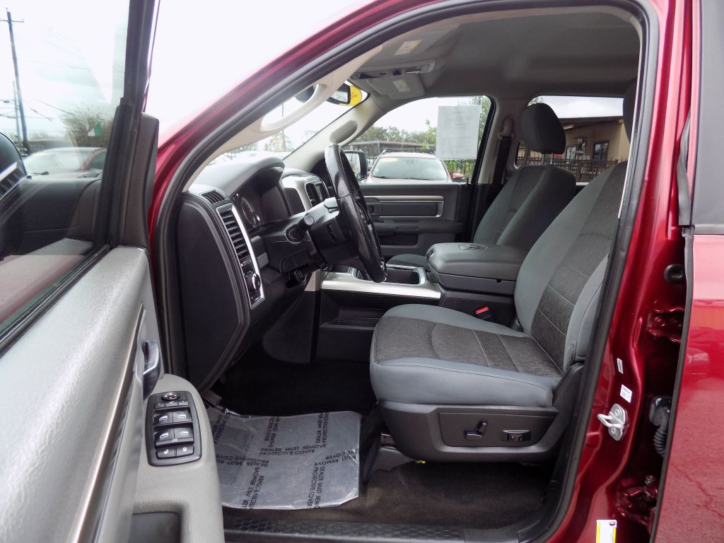 2017 RAM 1500 Image 13