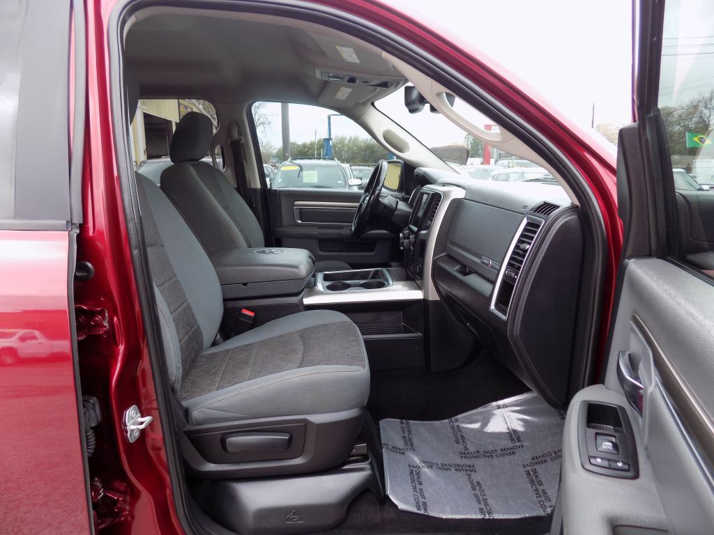 2017 RAM 1500 Image 15