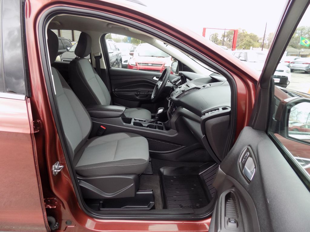 2018 Ford Escape Image 15