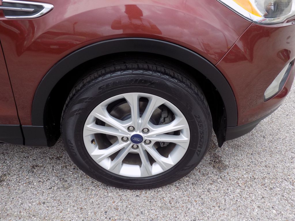 2018 Ford Escape Image 24