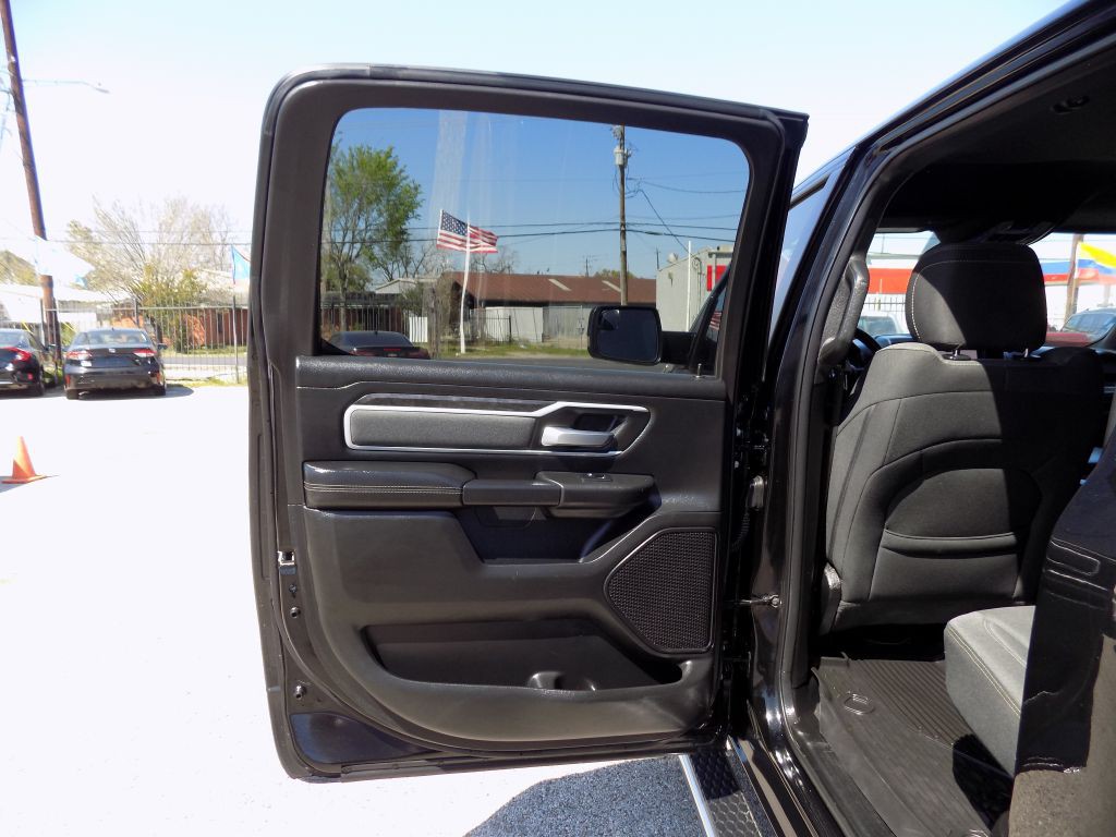 2022 RAM 1500 Image 10
