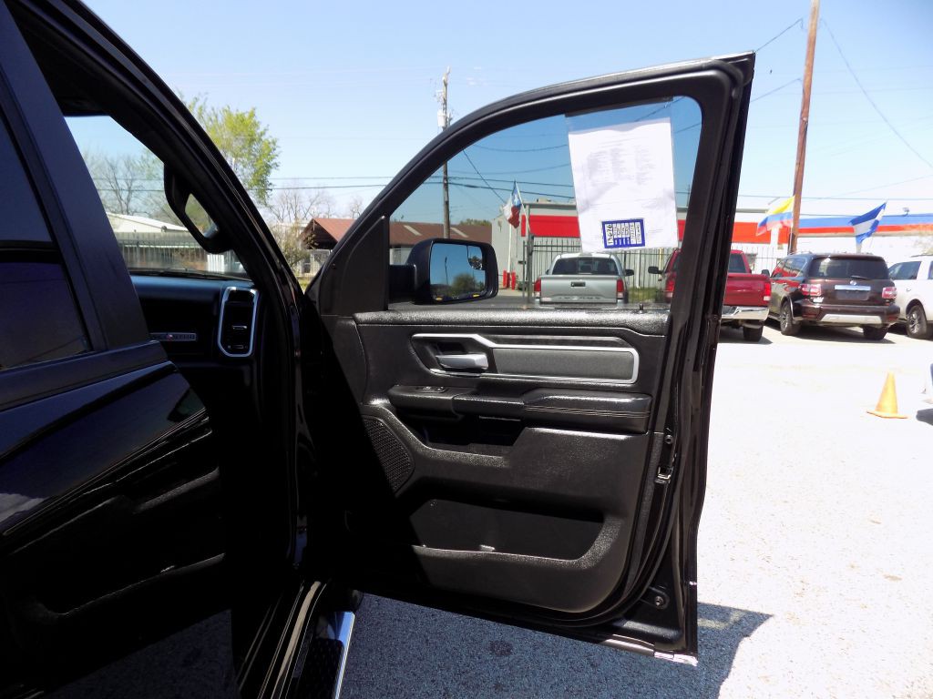 2022 RAM 1500 Image 11