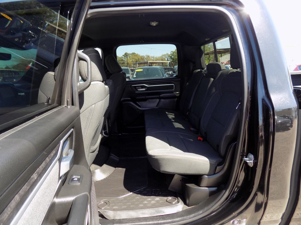 2022 RAM 1500 Image 14