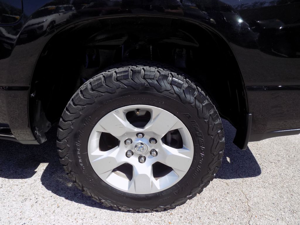 2022 RAM 1500 Image 25