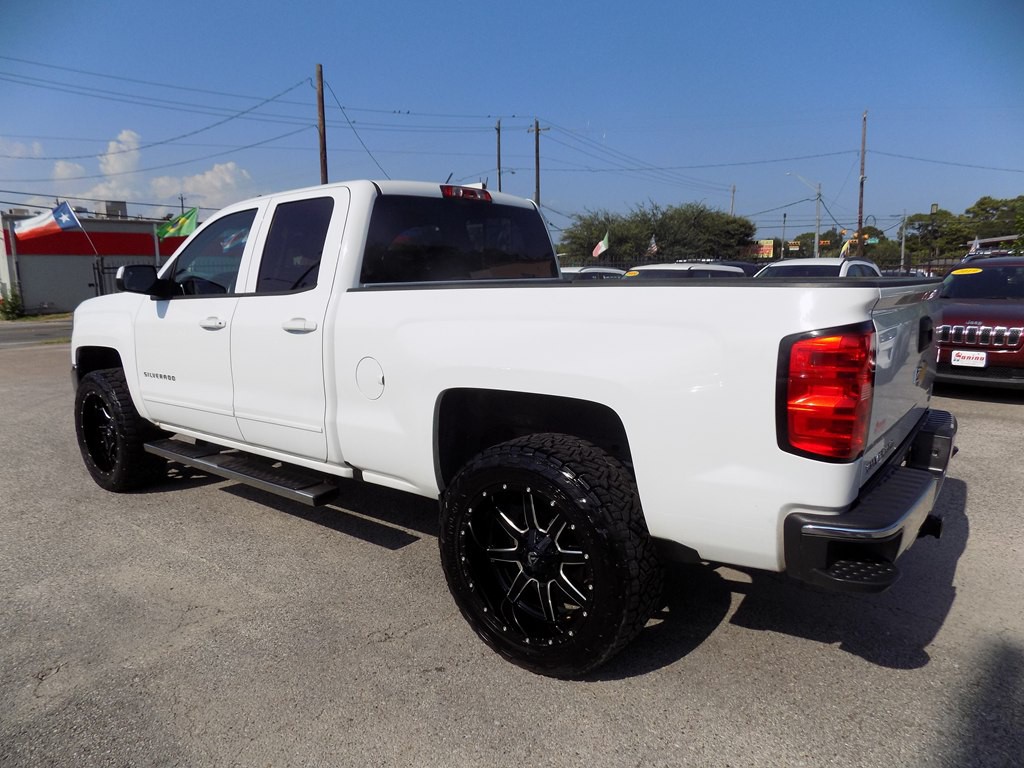 2018 Chevrolet Silverado 1500 Image 4