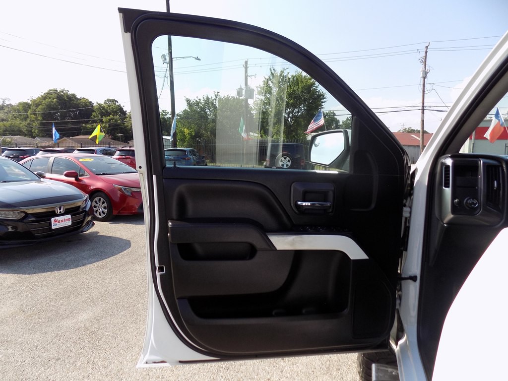 2018 Chevrolet Silverado 1500 Image 9