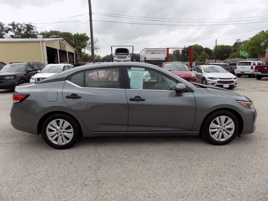 2024 Nissan Sentra Image 7